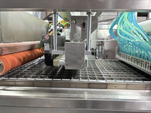 Machine d'emballage haute vitesse de type plat pour lessive en poudre, liquide et dosettes, facile à utiliser, fonctions d'emballage et de remplissage PLC - Product Image 2