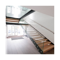 Escalier droit d'intérieur à capacité élevée, section unique, pour loft, bibliothèque ou salle résidentielle