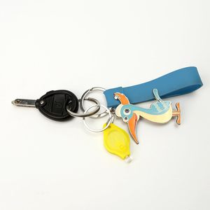 Mini lampe torche LED porte-clés en gros, design coloré avec bouton interrupteur, super lumineuse, fonctionne sur piles - Product Image 3