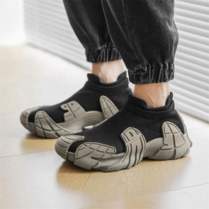 Chaussures de sport décontractées pour hommes de haute qualité, respirantes, en maille fine avec semelle souple, pour la course à pied et le basketball - Product Image 2