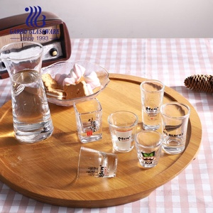 Mini vasos de whisky de 1,5 oz, copa de cristal con impresión de logotipo - Product Image 1