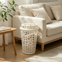 Panier à linge en plastique PP avec couvercle, grande capacité, pour vêtements sales, poignées ventilées, rangement salle de bain chambre, vente en gros usine, OEM ODM