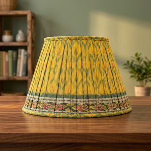 Pantalla de Lámpara de Algodón Amarillo con Diseño Premium |   Pantalla de Tela Plisada con Estampado Verde para Decoración de Interiores del Hogar - Product Image 3