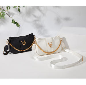 Nouveau Sac à Bandoulière Tendance et Polyvalent pour Femme en Cuir PU Imperméable avec Chaîne Géométrique et Lettres, Idéal au Quotidien - Product Image 2