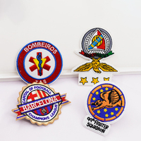 Patchs brodés personnalisés en gros avec logo pour vêtements en denim, patchs brodés ronds Canada, patchs thermocollants