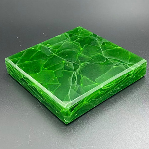 Briques de verre design décoratives Briques de couleur verte Décoration spéciale en jade Design graphique Verre plat solide recyclé 20 Mm - Product Image 1