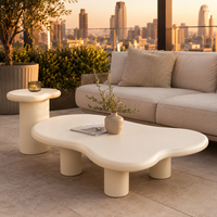 Table basse moderne en béton en forme de nuage, mobilier de maison avec base cannelée, durable et imperméable pour salon et terrasse extérieure