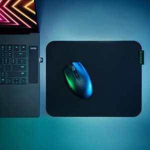 Razer <span class=keywords><strong>Orochi</strong></span> <span class=keywords><strong>V2</strong></span> Ratón inalámbrico ultraligero para juegos Modos inalámbricos duales Hasta 950H Duración de la batería 18K DPI Sensor para Pc Laptop - Product Image 2