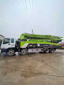 Camión Bomba de Concreto Usado de Segunda Mano Zoomlion/Sanyy de 38m 40m 43m en Venta en Shanghái - Product Image 3