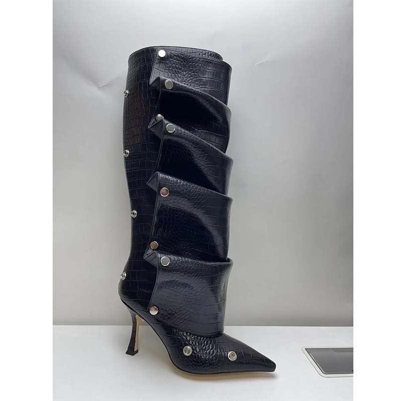 Black snake print