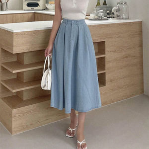 <span class=keywords><strong>Jupe</strong></span> en <span class=keywords><strong>jean</strong></span> bleu clair pour femmes à la mode en gros <span class=keywords><strong>Jupe</strong></span> trapèze taille haute rétro mi-longue polyvalente à grand ourlet - Product Image 4