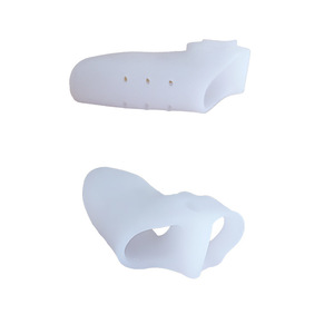 <span class=keywords><strong>Plantillas</strong></span> Correctoras <span class=keywords><strong>de</strong></span> Juanetes Unisex Nuevas, Separadores <span class=keywords><strong>de</strong></span> Dedos <span class=keywords><strong>de</strong></span> <span class=keywords><strong>Silicona</strong></span>, Suaves, Porosas, Absorbentes <span class=keywords><strong>de</strong></span> Sudor, Transpirables, <span class=keywords><strong>para</strong></span> Masaje del Dedo Gordo del Pie - Product Image 5