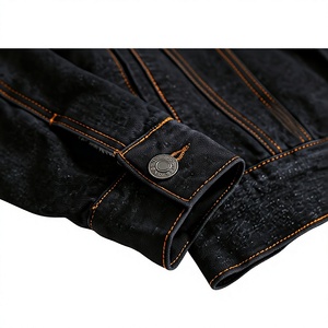 Veste en jean premium pour homme, haute qualité, légère, respirante, logo personnalisé sur le devant, streetwear tendance, manteau en jean décontracté pour l'hiver - Product Image 2