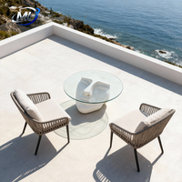 Table basse design moderne européenne durable en fibre de verre avec plateau en verre, couleur personnalisable, mobilier de maison