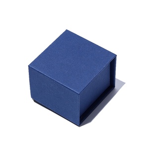 Cajas de Joyería Rectangulares Azul Marino de Estilo Simple, Juego de Cajas de Cartón Tipo Concha en Stock con Patrón Cuadrado - Product Image 2