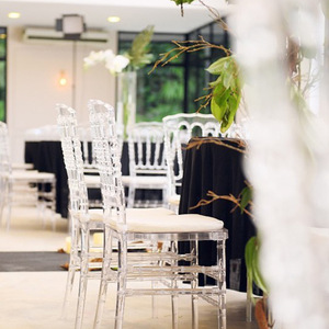 現代のインターネットで話題のPCプラスチック製透明アクリル製ウェディングホールテーマ宴会場商業用ダイニングチェア - Product Image 3