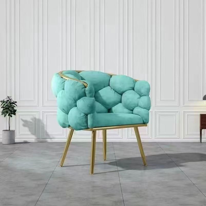P73-bubble chair lake blue