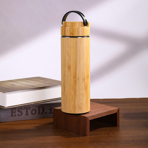 Bouteille d'eau en bambou 500ml, bouteille d'eau en acier inoxydable avec couvercle en bambou, large choix de styles, logo personnalisé - Product Image 4