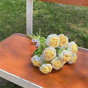 Flor <span class=keywords><strong>de</strong></span> <span class=keywords><strong>ganchillo</strong></span> artificial Venta al por mayor Regalo del Dí<span class=keywords><strong>a</strong></span> <span class=keywords><strong>de</strong></span> San Valentín Flor artificial <span class=keywords><strong>Lana</strong></span> Productos terminados Flor <span class=keywords><strong>de</strong></span> <span class=keywords><strong>ganchillo</strong></span> tejida <span class=keywords><strong>a</strong></span> mano - Product Image 3