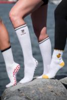 OEM Pilates Long Grip Chaussettes Personnalisé Coton Cuisse Haute Pilates Grip Chaussettes Broderie Esthétique Pilates Chaussettes avec logo