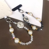 Filles Bijoux Téléphone Charme Sangle Lanière Perle Bracelet pour iPhone 17 pour Samsung S25 S26 Sangle Accessoires Corde Suspendue