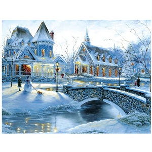 Kit de peinture diamant 5D en résine Snowy Town - Product Image 1