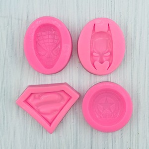 Moldes Desechables de Silicona con Forma de Spider-Man y Capitán América - Moldes 3D para Fondant, Encaje de Azúcar y Chocolate para Hornear, Bolsa OPP - Product Image 4