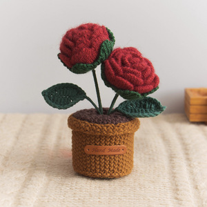 Plantas artificiales en maceta de rosas hechas a mano, regalos de Navidad para ancianos, amigos, pequeños objetos decorativos de escritorio, venta al por mayor - Product Image 5