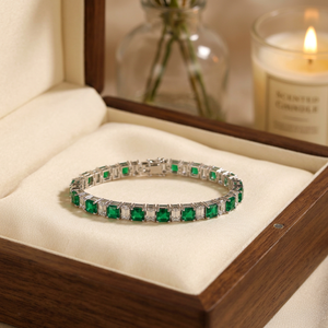 Bracelet Chaîne Tennis Vert Émeraude Colombienne en Argent Sterling 925 de Haute Qualité avec Pierre Précieuse Synthétique de Laboratoire Personnalisée - Product Image 1