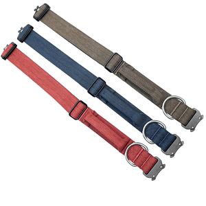 Collar táctico de nylon sólido para perro, ajustable y acolchado, con anillo en D de metal, para pasear perros, personalizable. - Product Image 3
