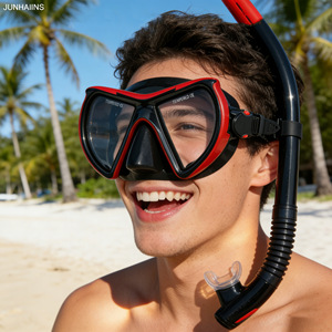 Diving Mask <b>Large</b> <b>Frame</b> Ultra Wide Vision Anti Fog Tempered Glass Lens For Adults - Product Image 2