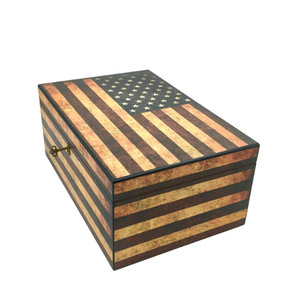 Vintage Wooden <b>Cigar</b> Box With Humidifier Spanish Cedar Rectangular Moisture Proof Large Capacity - Product Image 1