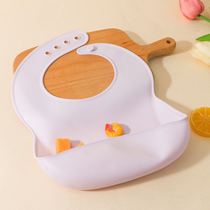 Bavaglino per Neonati in Silicone Regolabile Personalizzato OEM ODM, Senza BPA, Impermeabile, per l'Alimentazione di Bambini <span class=keywords><strong>e</strong></span> Ragazzi - Product Image 2