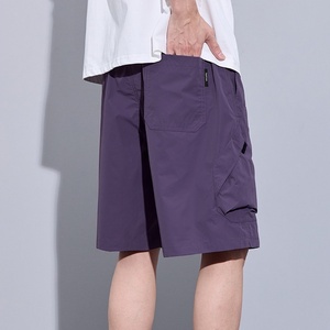 Shorts cargo pour hommes sur mesure OEM, coupe ample, multi-poches, streetwear, noir, techwear, nylon, cordon de serrage, shorts décontractés, vente en gros TKAN7730 - Product Image 2