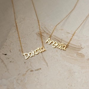 Collier tendance 2024 en acier inoxydable plaqué or 18 carats avec pendentif en forme de cœur d'amour, citation de proverbe, nom, pour femme, chaîne claviculaire - Product Image 5