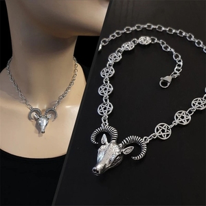 Collier ras du cou avec tête de chèvre et pentagramme, collier de baptême gothique Wicca satanique, collier de sorcière - Product Image 4