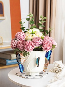 Jarrón de Cerámica con Diseño de Mariposa, Florero Moderno de Porcelana, Porta Flores Blanco Decorativo para Hogar u Oficina - Product Image 4