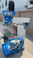 Machine de perçage et de fraisage verticale de table 7550CW, 380V 50Hz