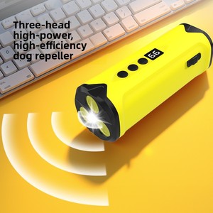 Repelente Ultrasónico Profesional para Perros de 3 Cabezas con Sonido de Alta Potencia y Batería para un Efectivo Control de Ladridos - Product Image 3