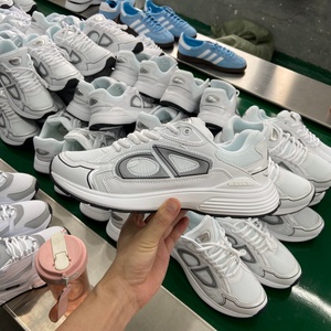 Suole per Sneakers b30, Scarpe Casual da Uomo con Suola in Gomma, Mocassini Formali con Suola Esterna in Pelle - Product Image 1