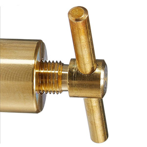 Régulateur d'azote haute pression tout en cuivre 1000 psi CGA580 - Product Image 4