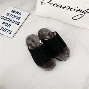 Zapatillas de lana merina para mujer, pantuflas personalizadas de piel de oveja auténtica, suave, a la moda, para invierno - Product Image 4