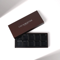 Boîte à chocolat rigide haut de gamme avec estampage à chaud doré, laminage mat, séparateur personnalisé, boîtes en papier recyclables pour cadeaux de luxe