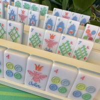 160PCS Premium 2 Lapisan Ubin Mahjong Akrilik Amerika Set Permainan Mahjong dengan Ukiran Kustom untuk Malam Permainan Keluarga