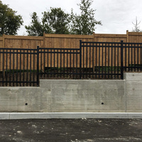 Panneaux de clôture tubulaires en fer forgé avec garde-corps en acier galvanisé noir, bordure de jardin de 12 pieds pour villa et portail