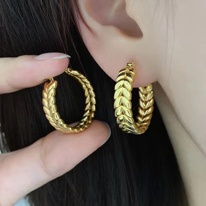 <span class=keywords><strong>Orecchini</strong></span> Ipoallergenici CTB2-AL per Ragazze e Donne, <span class=keywords><strong>Set</strong></span> di <span class=keywords><strong>Orecchini</strong></span> in <span class=keywords><strong>Acciaio</strong></span> <span class=keywords><strong>Chirurgico</strong></span> con Chiusura a Vite - Product Image 4