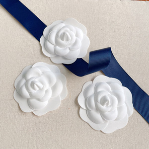 Fleurs Décoratives En Gros Pour Vêtements Et Accessoires