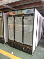 Refrigerador Vertical para Bebidas con Doble Puerta de Vidrio de 850L, Directo de Fábrica