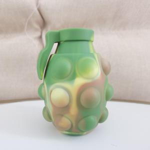 Nuevo diseño niños 3D grado alimenticio silicona Granada forma ecológica inflable alivio del estrés Push Bubble Pop juguetes sensoriales para el estrés - Product Image 3