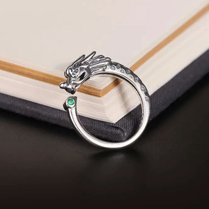 Bague Vintage en Argent avec Tête de Dragon Sculpté, Ouverture Réglable, <span class=keywords><strong>Goth</strong></span>, Rétro Animal Anneaux Hip Hop Plaqué Argent pour Femmes et Hommes - Product Image 4